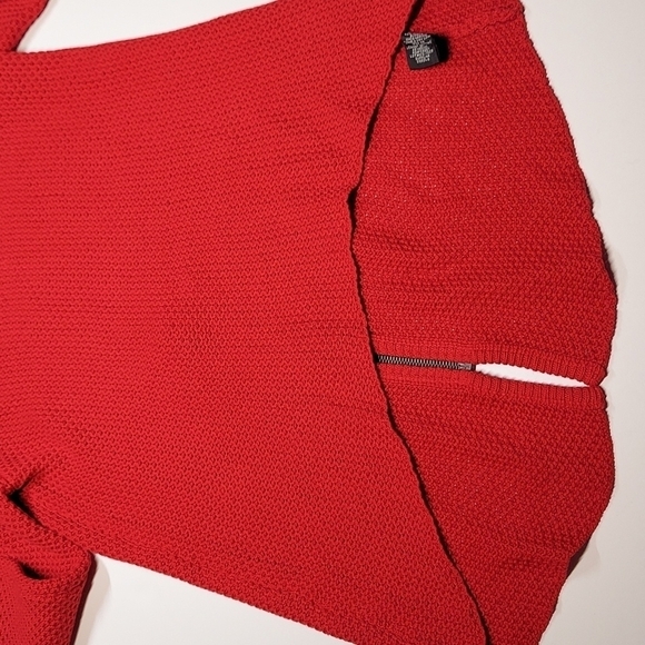 Nicole by Nicole Miller Zipper Back Sweater Size Small - Picture 6 of 10
